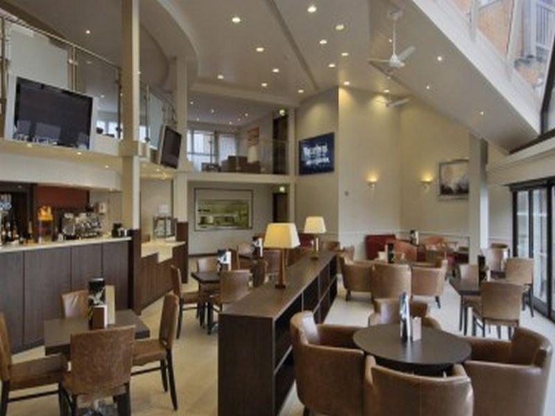 Reading Lake Hotel Екстериор снимка